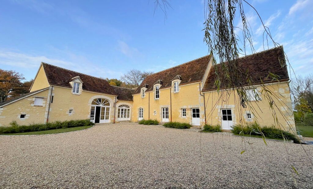 Belle propriété à vendre proche Mortagne-au-Perche. Maison à vendre Perche charme.
